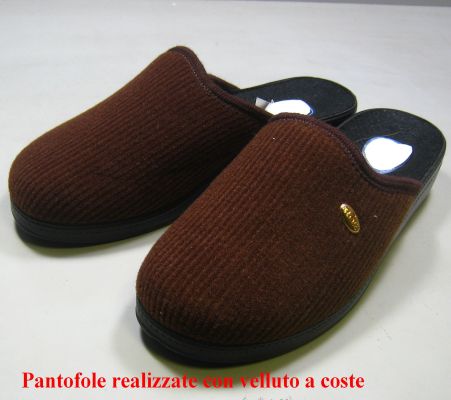 5856a Pantofola in velluto a coste